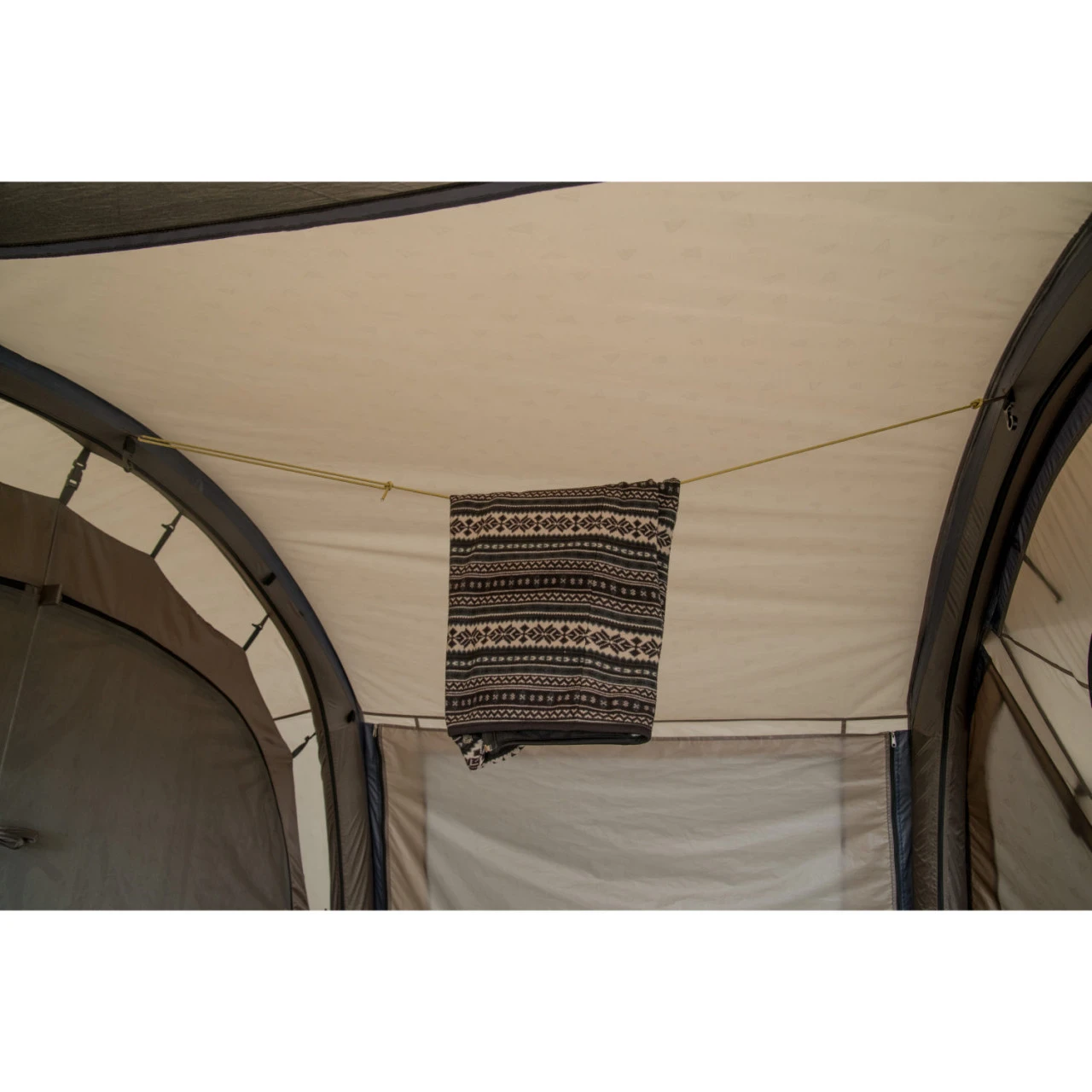 Tambu Husir Familienzelt 12 Tambu Husir Familienzelt – Bild 12