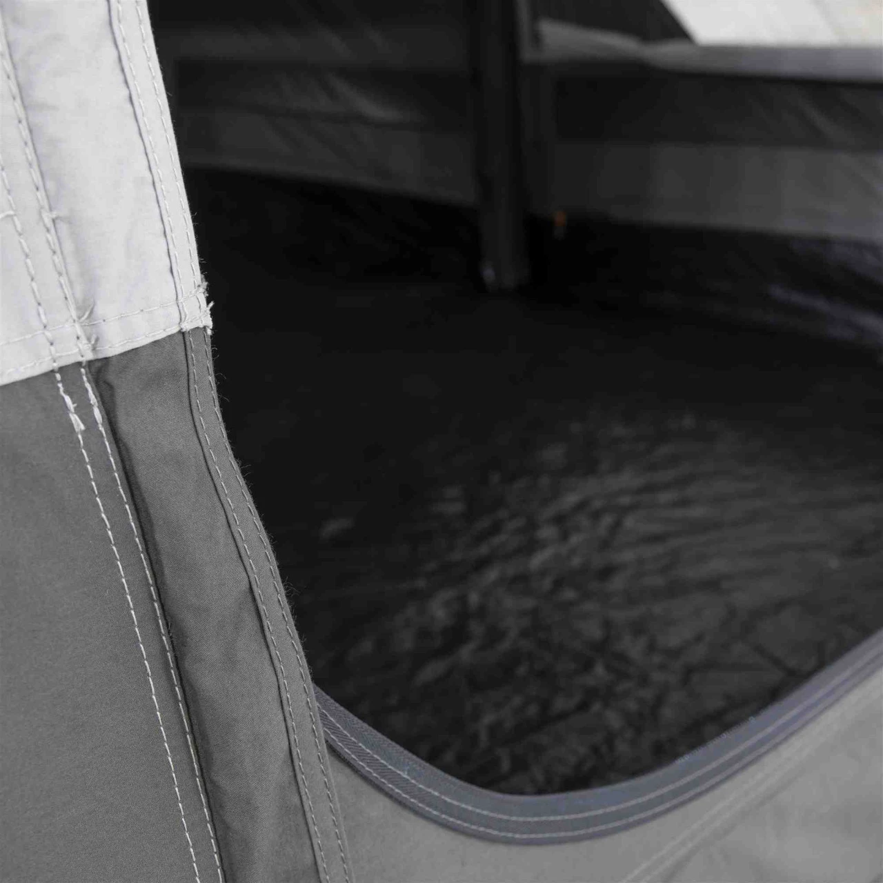 Dometic Santorini FTK 4X8 TC Familienzelt 14 Dometic Santorini FTK 4X8 TC Familienzelt – Bild 14