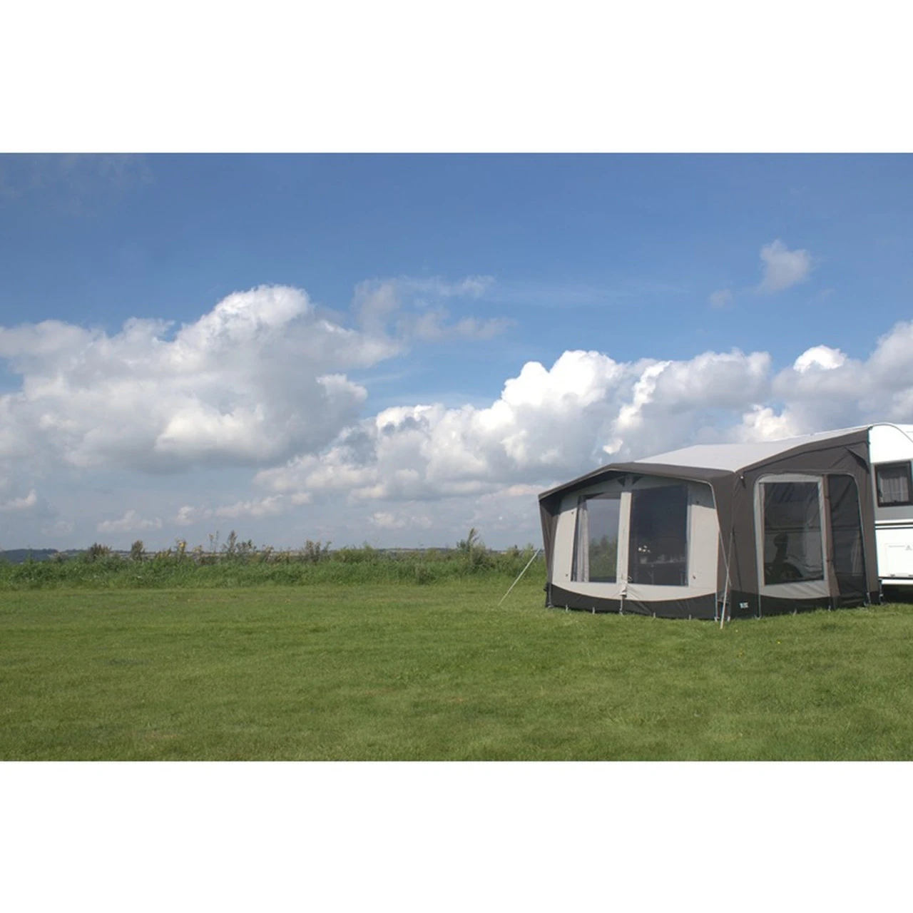 Telta Life 390 Wohnwagen- Und Wohnmobilvorzelt 5 Telta Life 390 Wohnwagen- Und Wohnmobilvorzelt – Bild 5